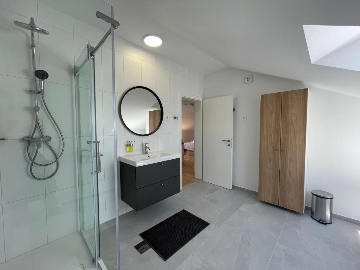 Apartment Anmari Radovljica Buitenkant foto